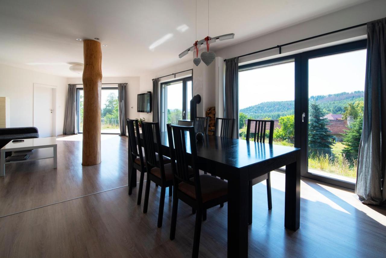 Wellness Bungalov - Vodni Nadrz Slapy - 40Km Od Prahy Necin المظهر الخارجي الصورة